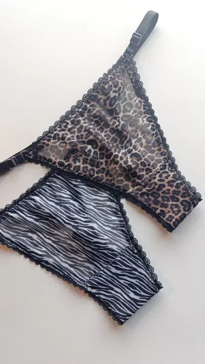 LESS ANIMAL PRINT