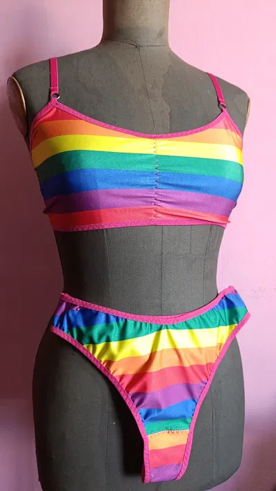 CORPIÑO PRIDE II