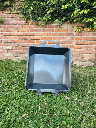 FUENTE CUADRADA , TIPO " DISCO "