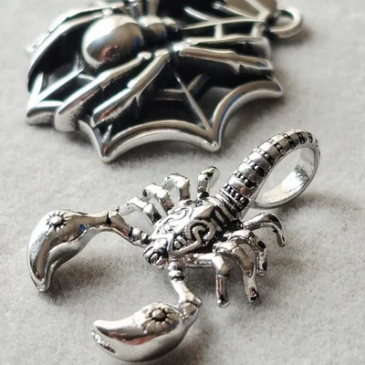 Dije Araña y Escorpión ●AQ●