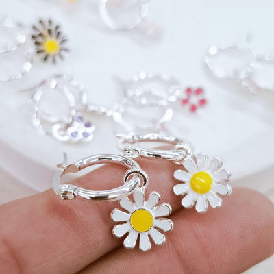 Argollitas con Flor esmaltada ●AB●