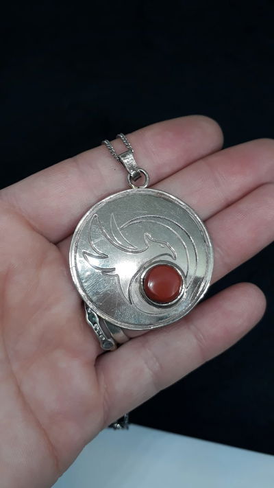 Dije jaspe rojo FENIX