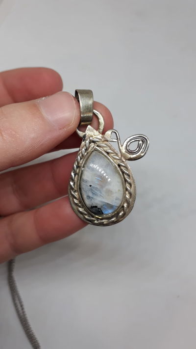 Dije Piedra de la luna 