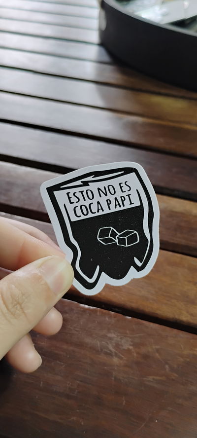 Vinilo ESTO NO ES COCA 