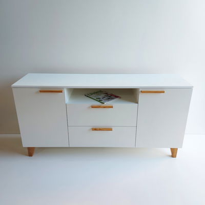 Bahiut nordico 01