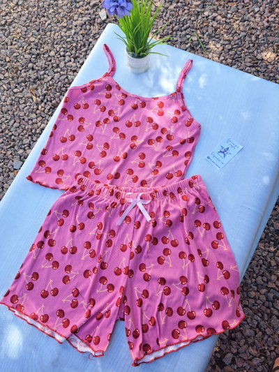 Pijama Corto Rosa Cerezas
