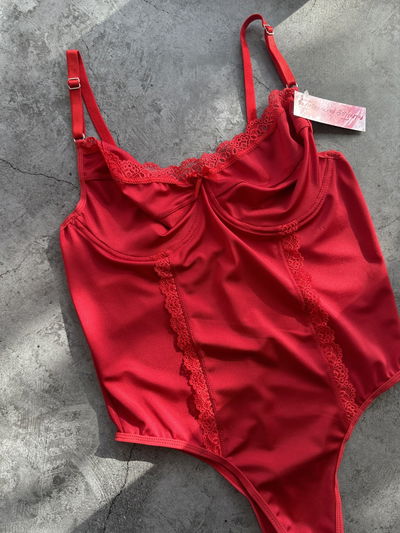 BODY PANDORA ROJO