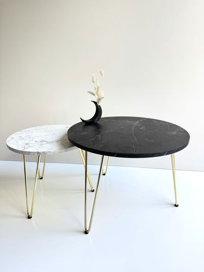 Set Mesas Ratonas Redonda X2 Simil Carrara Y Marquina patas color Oro