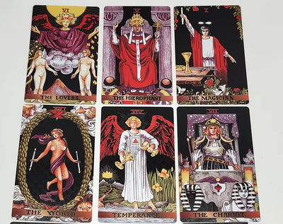 BLACK TAROT