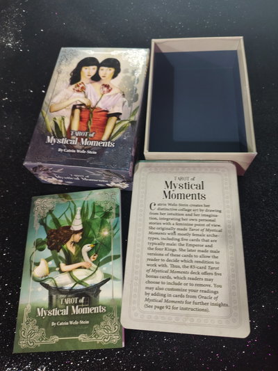 MYSTICAL MOMENT TAROT