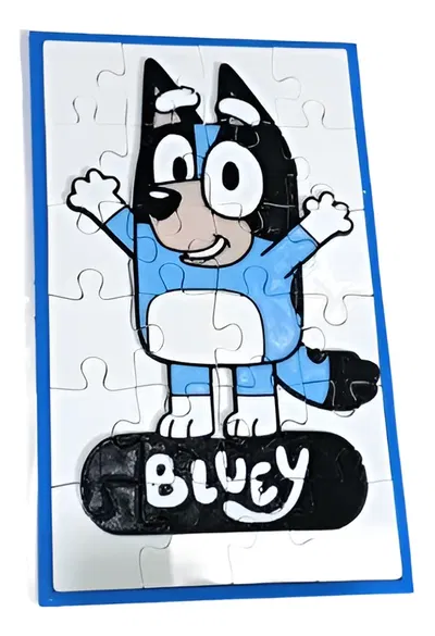 ROMPECABEZAS BLUEY CON MARCO
