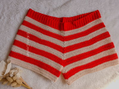 PRE-ORDER. Short Rayas