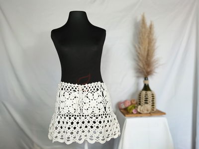 PRE-ORDER. Pollera mini Emilia