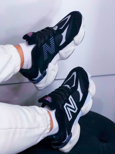 NB 9060 NEGRO c/ linea blanca