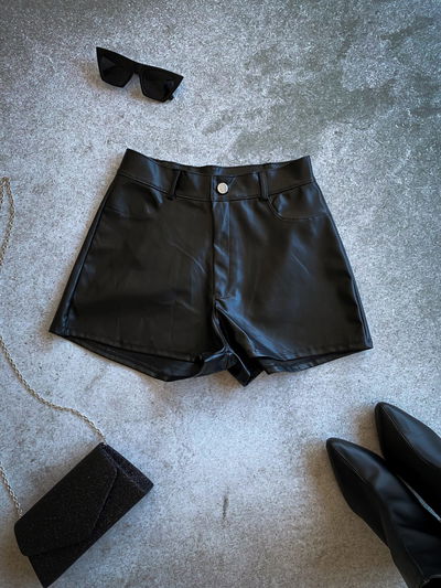 Short Pia