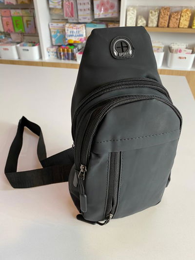 Morral 4 cierres con salida para auricular (HFAN-1600)