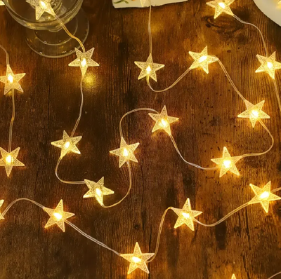 Guirnalda ESTRELLAS blanco cálido 220v 10mts. 80 LED en caja (ZLE-LN348-01CA)