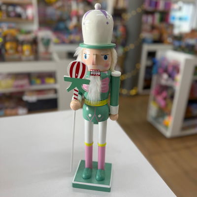 Cascanueces de navidad VERDE PASTEL GRANDE 40cm x1 unidad