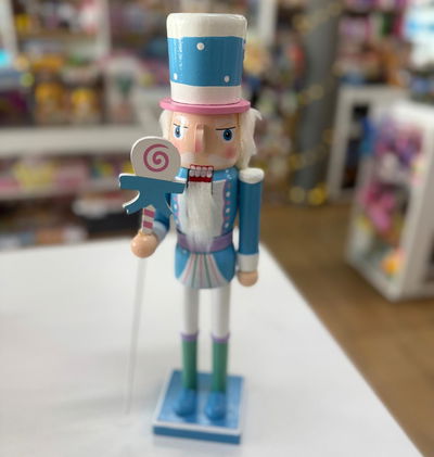 Cascanueces de navidad CELESTE PASTEL GRANDE 40cm x1 unidad