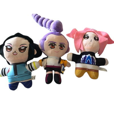 Peluche GUERRERAS KPOP 20-25cm surtido
