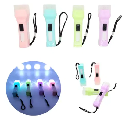 Linterna plástica 8cm colores pasteles surtidos x1 unidad