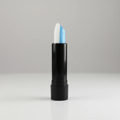 Labial bicolor blanco/celeste argentina x1 unidad