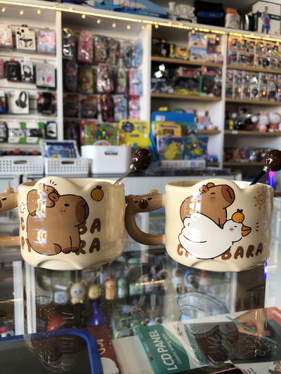 Taza de cerámica con cucharita CAPIBARA (AA0130)