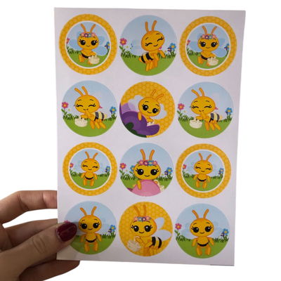 Sticker abejita chiquita x12 unidades