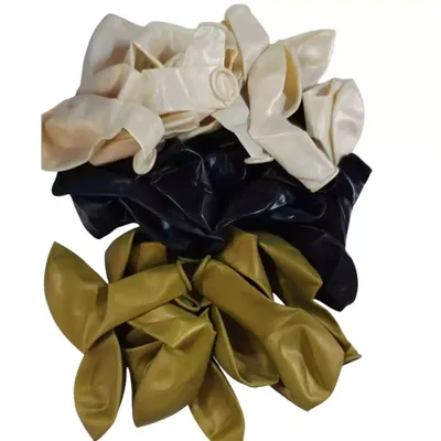 Kit de globos 10" x30 unidades año nuevo (dorado perlado, blanco, negro)