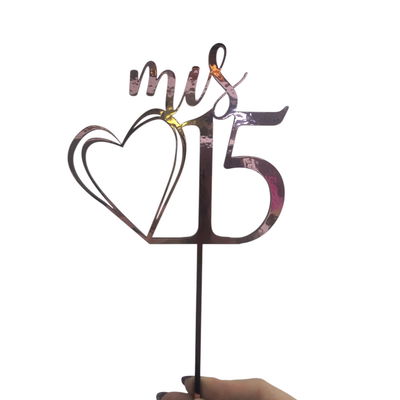Topper de madera MIS 15 CORAZON ROSA GOLD
