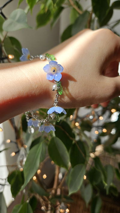 PULSERA•FLORES NO ME OLVIDES CELESTES