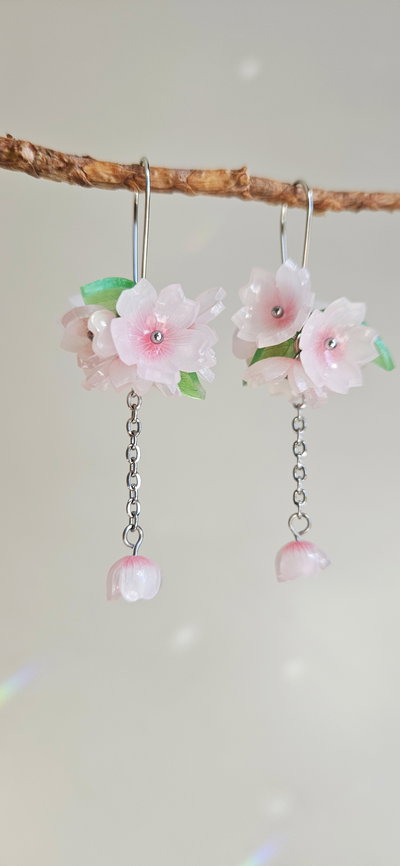 FLORES DE CEREZOS BLANCOS