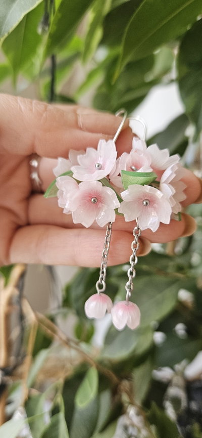 FLORES DE CEREZOS BLANCOS