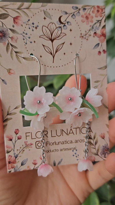 FLORES DE CEREZOS BLANCOS