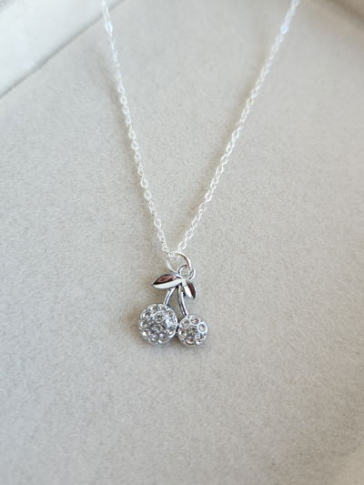 CONJUNTO CEREZA STRASS