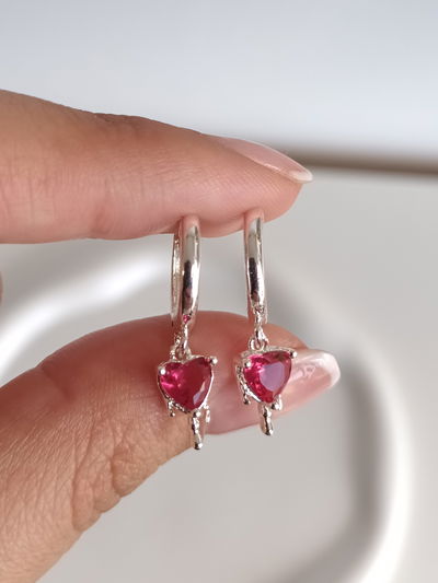 ARGOLLAS CARMESI