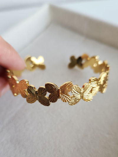ESCLAVA MARIPOSAS