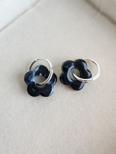 ARGOLLA FLOWER NEGRO MARMOL