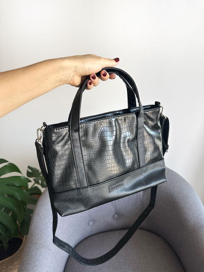 Cartera Hera croco negro 