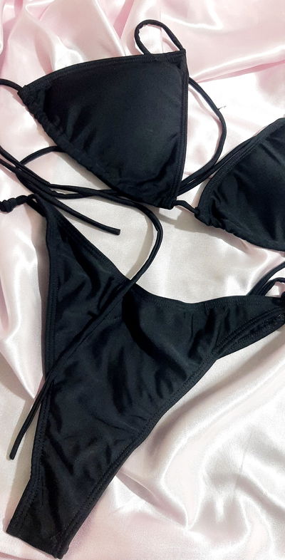 Bikini Negra