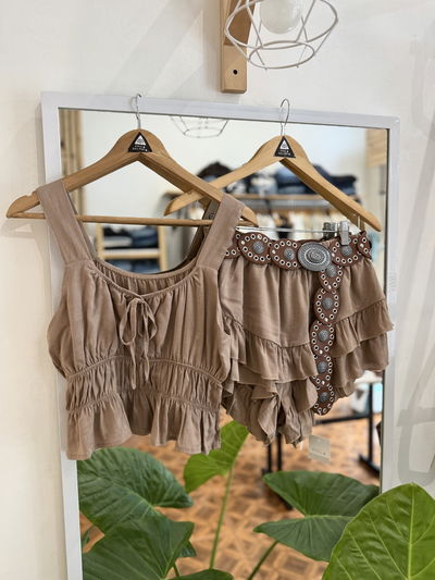 SET MADRID Beige - Blusa + Skort