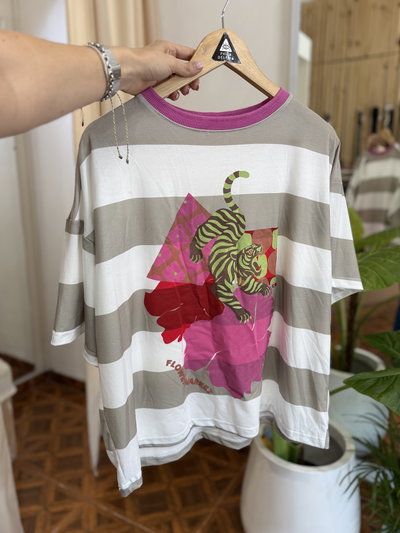 Remera Kiara - / Sale sin cambio