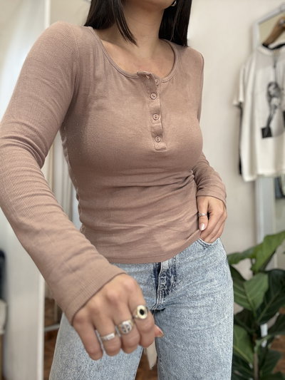 Remera Emilia
