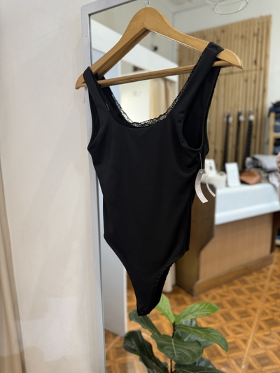 Body Mavi