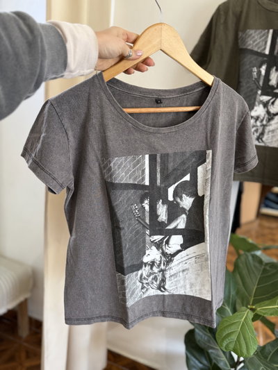 Remera Mirror Gris MC