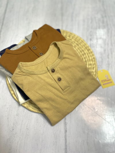 Remera Camiseta botones 