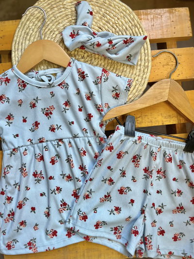 Conjunto 3 piezas flores