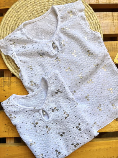 Remera musculosa brillos 