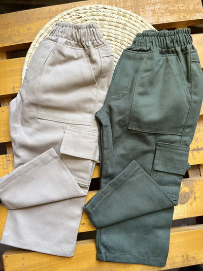 Pantalón baggy de gabardina