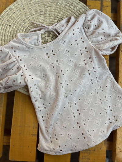 OFERTA Remera manga princesa brodery